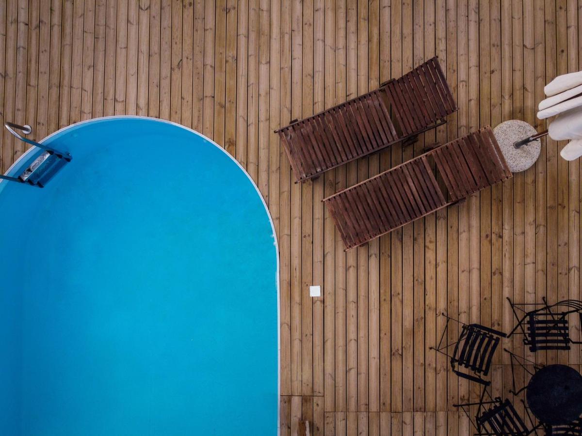 Seashore Stream Suites Alykes  Ngoại thất bức ảnh